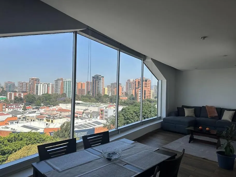 Apto Con Hermosa Vista Al Aeropuerto Zona 13 과테말라